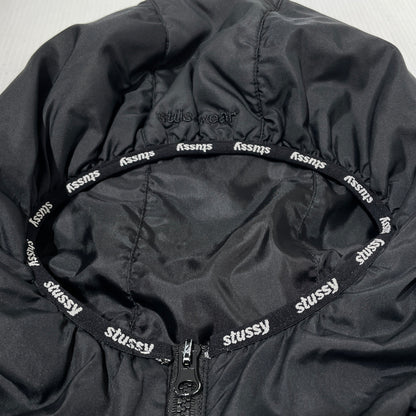 【中古品】【メンズ】 STUSSY ステューシー DOWN JACKET ダウン ジャケット アウター 142-261015-sa-28-teih サイズ：M カラー：ブラック 万代Net店