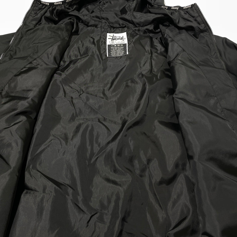 【中古品】【メンズ】 STUSSY ステューシー DOWN JACKET ダウン ジャケット アウター 142-261015-sa-28-teih サイズ：M カラー：ブラック 万代Net店