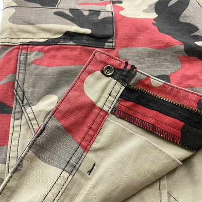【中古品】【メンズ】 Supreme シュプリーム 26SS CARGO SHORT RED CAMO カーゴ ショーツ レッドカモ ボトムス ショートパンツ ハーフパンツ 149-261016-yo-07-teih サイズ：30 カラー：カモ柄 万代Net店