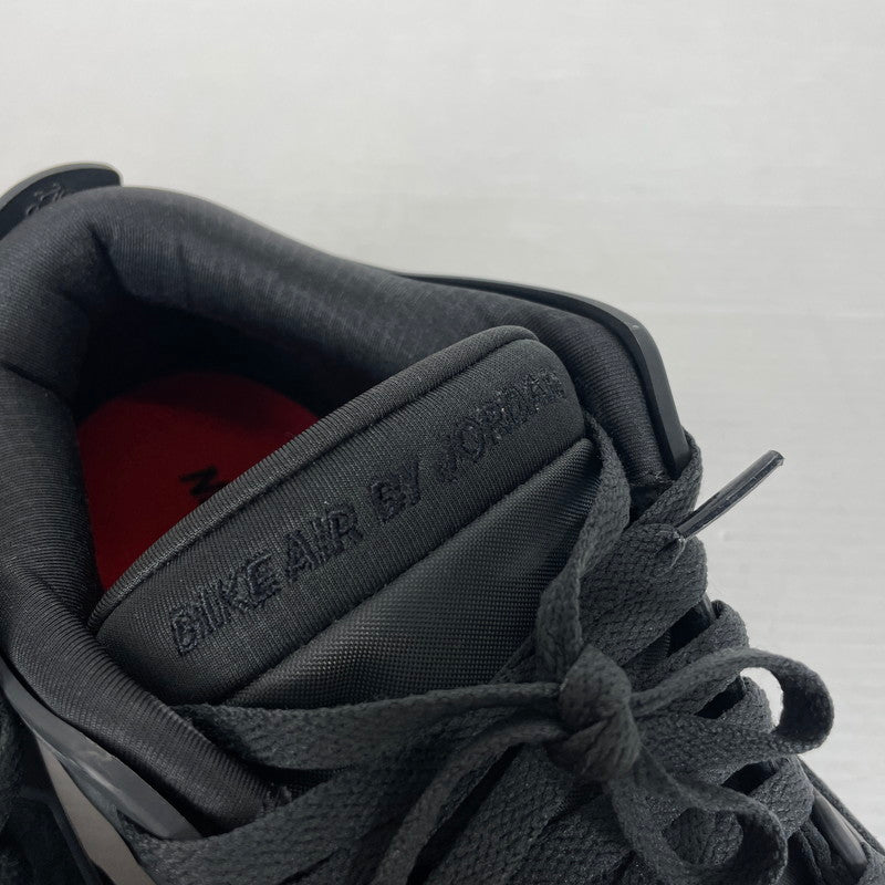 【中古品】【メンズ】 NIKE ナイキ × NIGEL SYLVESTER ナイジェル・シルヴェスター 別注コラボ AIR JORDAN 4 RM SP "DRIVEWAY GREY" エアジョーダン4 ドライブアウェイ スニーカー 靴 160-261016-yo-13-teih サイズ：27.5cm カラー：グレー 万代Net店
