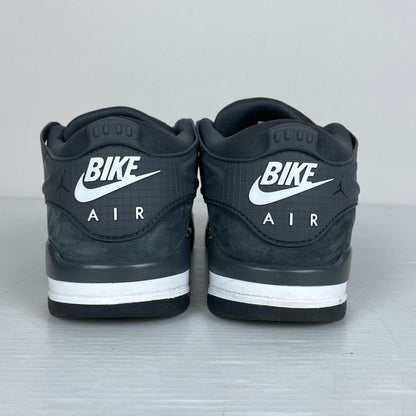 【中古品】【メンズ】 NIKE ナイキ × NIGEL SYLVESTER ナイジェル・シルヴェスター 別注コラボ AIR JORDAN 4 RM SP "DRIVEWAY GREY" エアジョーダン4 ドライブアウェイ スニーカー 靴 160-261016-yo-13-teih サイズ：27.5cm カラー：グレー 万代Net店