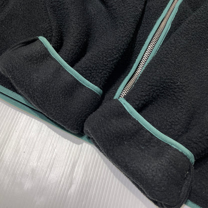 【現状渡し品】【メンズ】 STUSSY ステューシー POLAR FLEECE CARDIGAN 218131 ポーラー フリース カーディガン トップス 142-261015-sa-30-teih サイズ：L カラー：ブラック 万代Net店