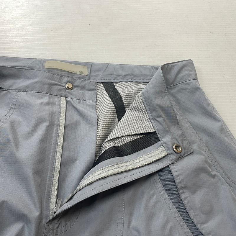 【現状渡し品】【メンズ】 SAN SAN GEAR サンサンギア 24SS WIND SHIELD PANTS 2024年春夏 ウィンド シールド パンツ ボトムス 152-261018-sa-13-teih サイズ：2 カラー：グレー 万代Net店