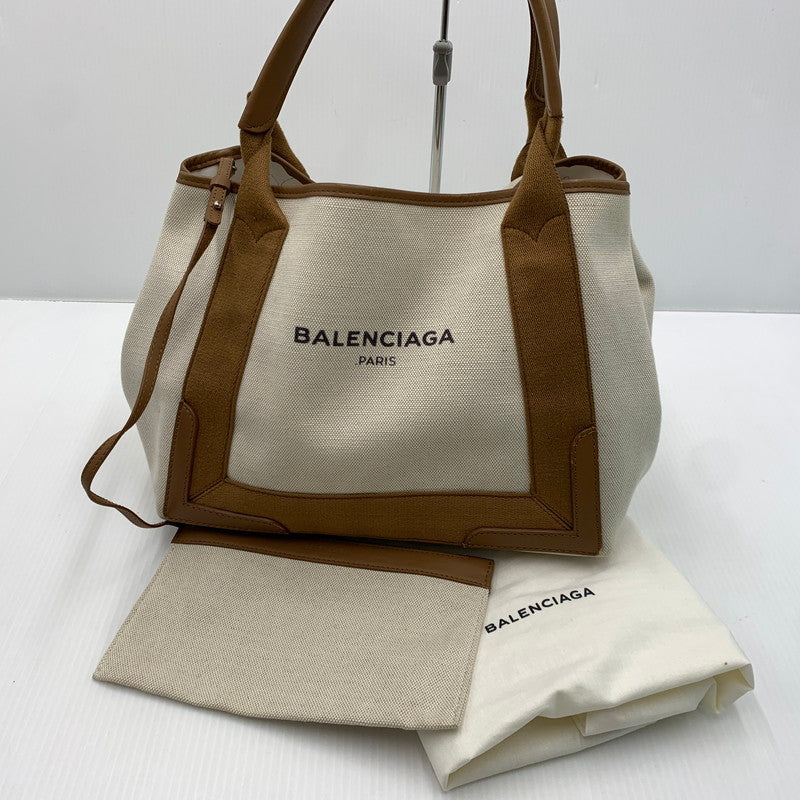 【中古品】【メンズ】 BALENCIAGA バレンシアガ NAVY CABAS S TOTE BAG 339933 9865 H 002123 ネイビー カバス トートバッグ カバン ポーチ付き 180-261023-ko-08-teih カラー：ベージュ 万代Net店