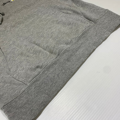 【中古品】【メンズ】 STUSSY ステューシー DE LA SOUL LOGO HOODIE ソウル ロゴ フーディ トップス プルオーバーパーカー 142-261020-ko-03-teih サイズ：M カラー：グレー 万代Net店