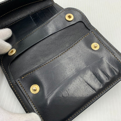 【中古品】【メンズ】 WILDSWANS ワイルドスワンズ BYRNE WALLET バーン 三つ折り財布 レザーウォレット オールインワンタイプ 200-261023-ko-13-teih カラー：ブラック 万代Net店
