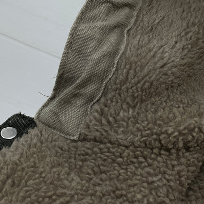 【現状渡し品】【メンズ】 CARHARTT カーハート SANDSTONE MULTI-POCKET BOA-LINED JACKET 145 J285 サンドストーン マルチポケット ボアラインド ジャケット アウター 145-261018-sa-04-teih サイズ：M カラー：グリーン系 万代Net店