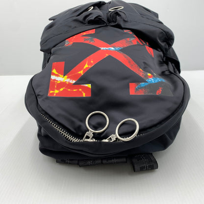 【中古品】【メンズ】 Off-White オフホワイト BACKPACK OMNB003S19D10016 バックパック カバン リュックサック アローズロゴプリント 188-261023-ko-07-teih サイズ：OS カラー：ブラック 万代Net店