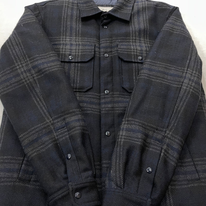 【中古品】【メンズ】 WOOLRICH ウールリッチ ALASKAN WOOL CHECK OVERSHIR WOOS0048 アラスカン ウール チェック オーバーシャツ 長袖 トップス 144-261021-sa-11-teih サイズ：M カラー：グレー 万代Net店