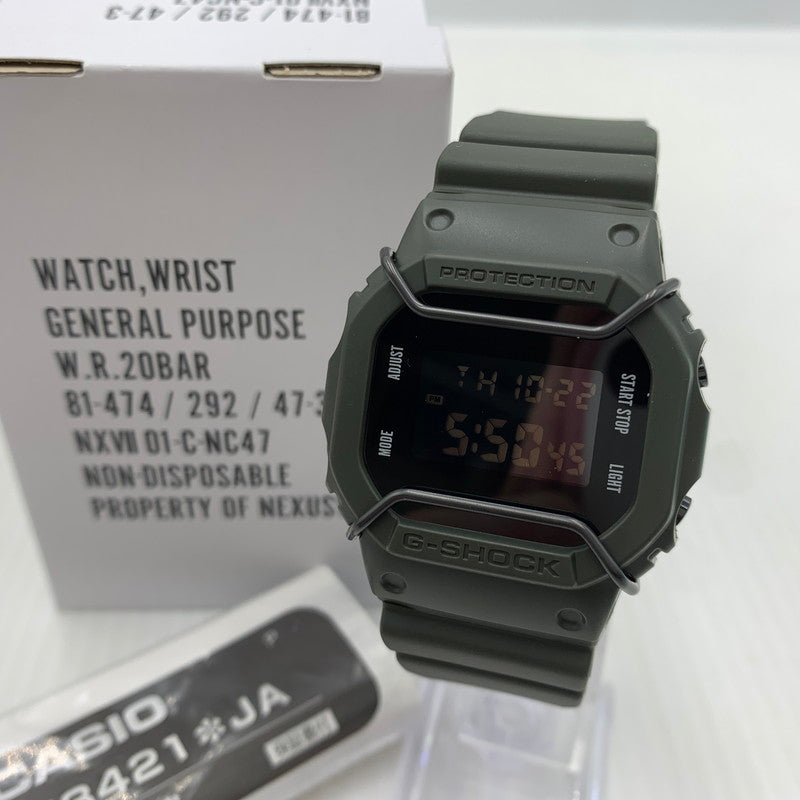 【中古品】【メンズ】 NEXUSVII. ネクサスセブン × G-SHOCK ジーショック 別注 コラボ EXCLUSIVELY FOR URBAN RESEARCH DW5600NX7URUM03 アーバンリサーチ ウォッチ 腕時計 ミリタリー 196-261023-ko-11-teih カラー：カーキ 万代Net店