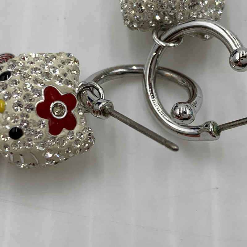 【中古品】【レディース】 SWAROVSKI スワロフスキー × HELLO KITTY ハローキティ 別注 コラボ LOLLIPOP EARRINGS ロリポップ イヤリング ピアス アクセサリー ラインストーン 192-261023-ko-09-teih カラー：ホワイト/レッド 万代Net店