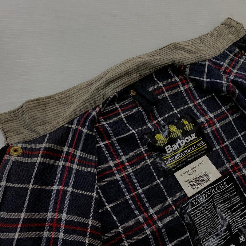 【中古品】【メンズ】 Barbour バブアー A7 INTERNATIONAL OILED JACKET インターナショナル オイルド ジャケット アウター 141-261028-ss-08-teih サイズ：C36/※腰ベルト欠損 カラー：ブラック系 万代Net店