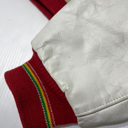 【中古品】【メンズ】 STUSSY ステューシー 08 I.S.T INTERNATIONAL TRIBE VARSITY JACKET インターナショナル トライブ バーシティージャケット アウター スタジャン 142-261020-yo-11-teih サイズ：XL カラー：レッド/ホワイト 万代Net店