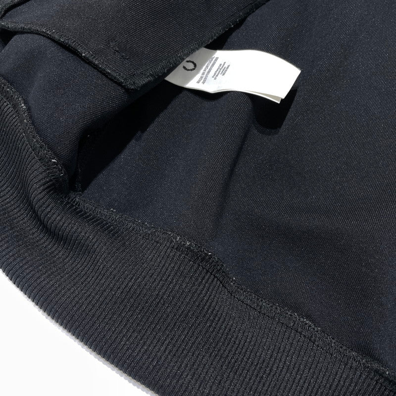 【中古品】【メンズ】 FRED PERRY フレッドペリー TAPED TRACK JACKET J6231 テープド トラックジャケット ライトアウター 141-261020-yo-13-teih サイズ：S カラー：ブラック 万代Net店