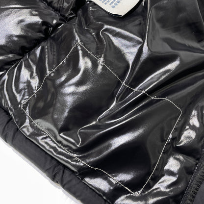 【中古品】【メンズ】 MONCLER モンクレール TAPAJOS GILET 020914330500 54155 タパジョス ジレ アウター ダウンベスト 141-261020-yo-15-teih カラー：ブラック 万代Net店