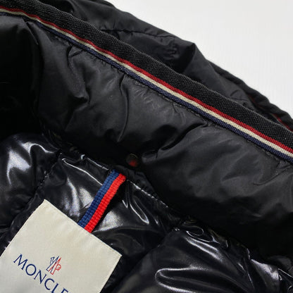 【中古品】【メンズ】 MONCLER モンクレール TAPAJOS GILET 020914330500 54155 タパジョス ジレ アウター ダウンベスト 141-261020-yo-15-teih カラー：ブラック 万代Net店