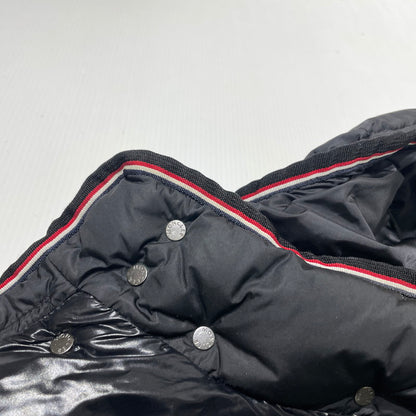 【中古品】【メンズ】 MONCLER モンクレール TAPAJOS GILET 020914330500 54155 タパジョス ジレ アウター ダウンベスト 141-261020-yo-15-teih カラー：ブラック 万代Net店