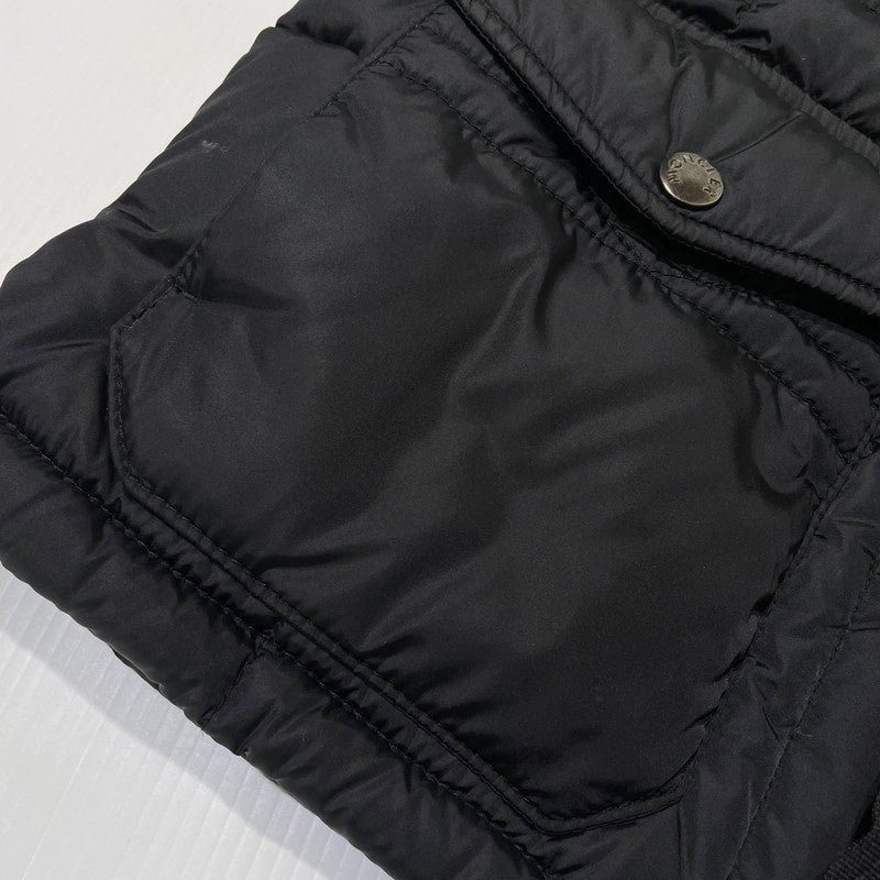 【中古品】【メンズ】 MONCLER モンクレール TAPAJOS GILET 020914330500 54155 タパジョス ジレ アウター ダウンベスト 141-261020-yo-15-teih カラー：ブラック 万代Net店