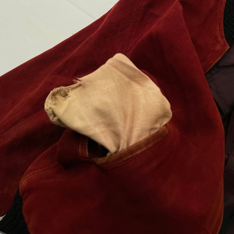 【現状渡し品】【メンズ】 UNKNOW SUEDE BOMBER JACKET スエード ボンバー ジャケット アウター 145-261024-sa-15-teih サイズ：不明 カラー：ボルドー 万代Net店