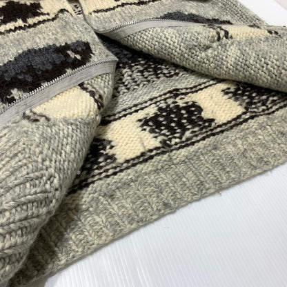 【現状渡し品】【メンズ】 KANATA カナタ COWICHAN KNIT カウチンニット アウター セーター フルジップ 145-261025-ko-14-teih サイズ：不明 カラー：グレー系 万代Net店