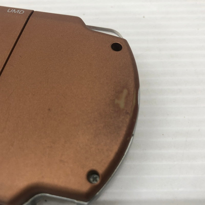 【中古品】 SONY ソニー プレイステーション ポータブルPSP-2000 本体 ブロンズ バッテリー欠品 023-261025-ns-01-teih 万代Net店