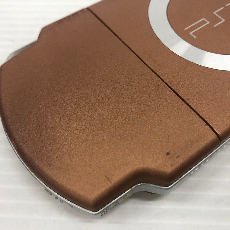 【中古品】 SONY ソニー プレイステーション ポータブルPSP-2000 本体 ブロンズ バッテリー欠品 023-261025-ns-01-teih 万代Net店