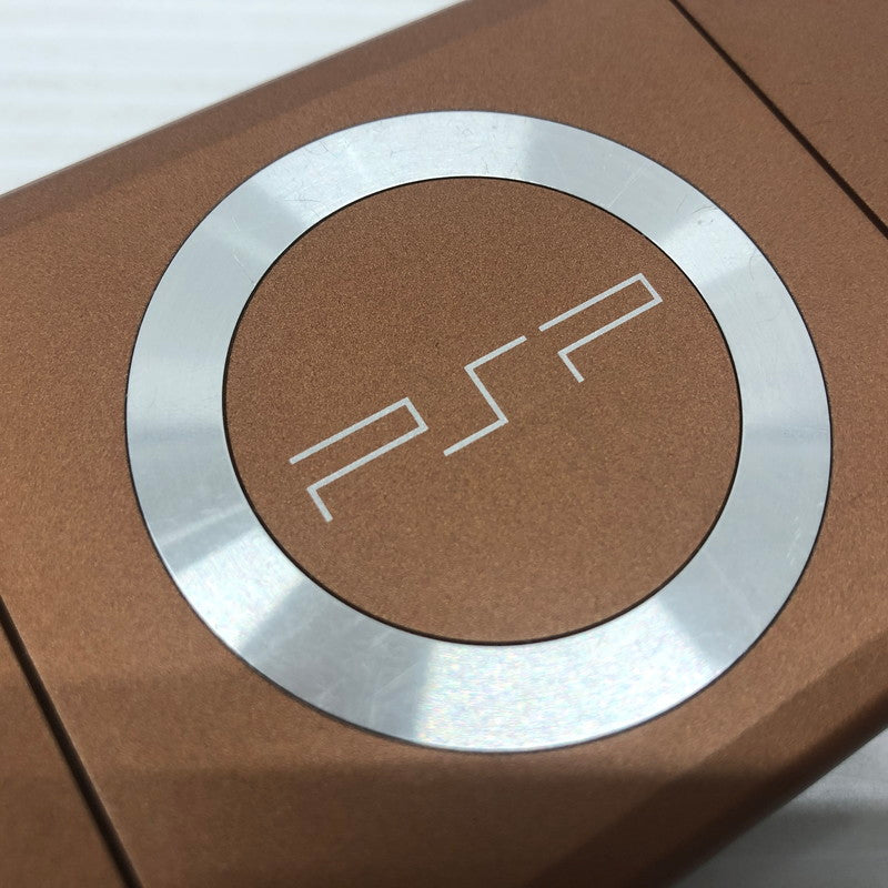 【中古品】 SONY ソニー プレイステーション ポータブルPSP-2000 本体 ブロンズ バッテリー欠品 023-261025-ns-01-teih 万代Net店