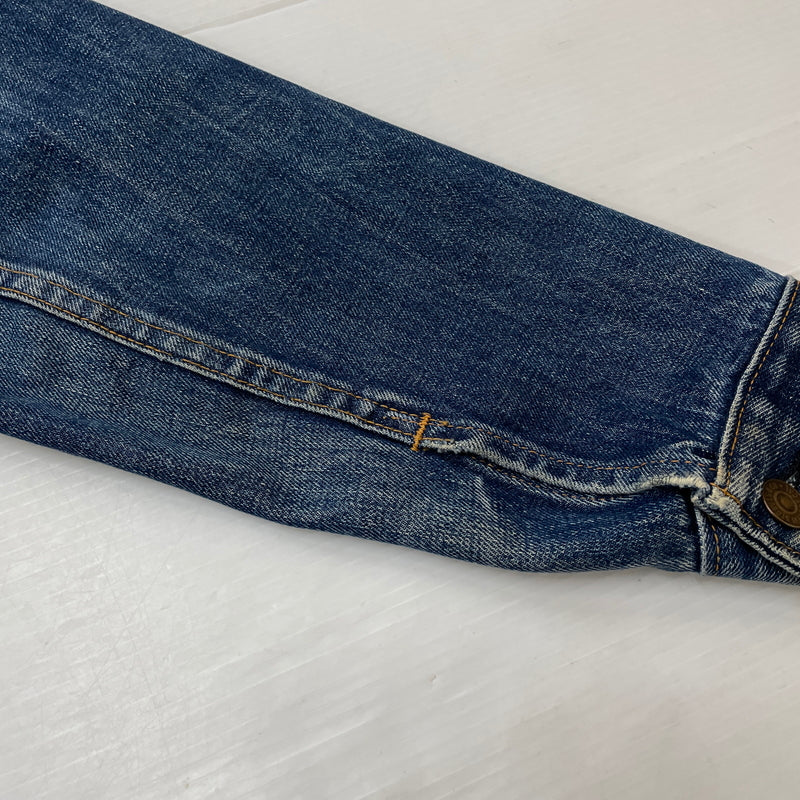 【中古品】【メンズ】 LEVI'S リーバイス 525 60's VINTAGE RAINBOW STITCH BIGE "4TH" DENIM JACKET 70505 60年代 ヴィンテージ レインボー ステッチ ビッグイー フォース デニム ジャケット アウター 不均等V 145-261024-sa-12-teih サイズ：不明 カラー：インディゴ 万代Net店