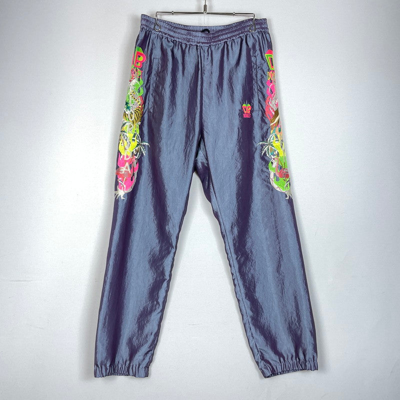 【中古品】【メンズ】 DOUBLET ダブレット 19SS CHAOS EMBROIDERY CHAMBRAY PANTS 19SS09PT94 カオス エンブロイダリー シャンブレー パンツ ボトムス 151-261027-yo-15-teih サイズ：M カラー：パープル 万代Net店