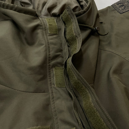 【中古品】【メンズ】 AUSTLIAN MILITARY オーストラリア ミリタリー GORE-TEX PARKA ゴアテックス パーカー アウター 145-261027-sa-14-teih サイズ：112-116 カラー：オリーブ 万代Net店
