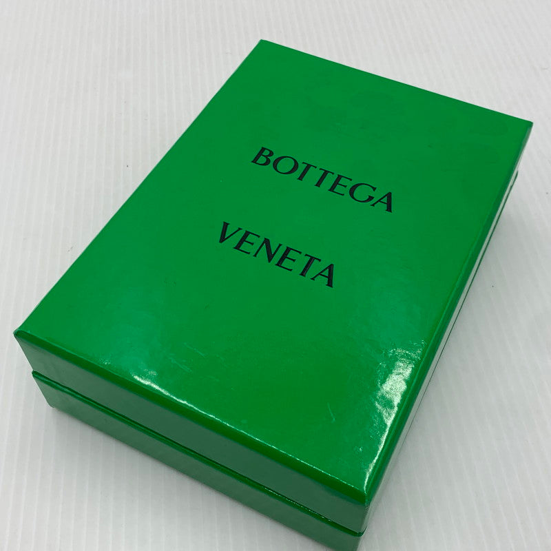 【中古品】【メンズ/レディース】 BOTTEGA VENETA ボッテガ・ヴェネタ マキシイントレチャート 二つ折り財布 コインケース 札入れ カードケース 181-261024-ko-06-teih カラー：ブラック 万代Net店