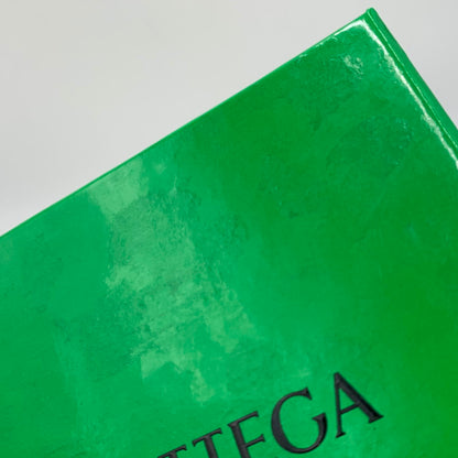 【中古品】【メンズ/レディース】 BOTTEGA VENETA ボッテガ・ヴェネタ マキシイントレチャート 二つ折り財布 コインケース 札入れ カードケース 181-261024-ko-06-teih カラー：ブラック 万代Net店