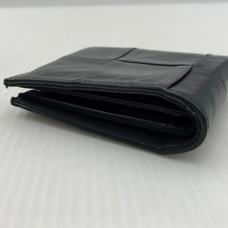 【中古品】【メンズ/レディース】 BOTTEGA VENETA ボッテガ・ヴェネタ マキシイントレチャート 二つ折り財布 コインケース 札入れ カードケース 181-261024-ko-06-teih カラー：ブラック 万代Net店