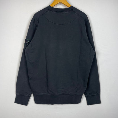 【中古品】【メンズ】 STONE ISLAND ストーンアイランド CREW NECK SWEAT 761563051 クルーネック スウェット 長袖 トップス 141-261027-yo-11-teih サイズ：XL カラー：ブラック 万代Net店