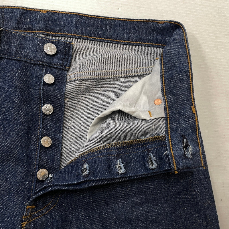 【中古品】【メンズ】 LEVI'S リーバイス DENIM 501-0000 デニム ボトムス ジーンズ ボタン裏 653 501 156-261027-sa-10-teih サイズ：W31L32 カラー：インディゴ 万代Net店