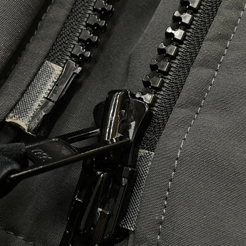 【現状渡し品】【メンズ】 CANADAGOOSE カナダグース MACKENZIE PARKA 2302JL マッケンジー パーカー アウター 141-261028-sa-10-teih サイズ：S カラー：グレー 万代Net店