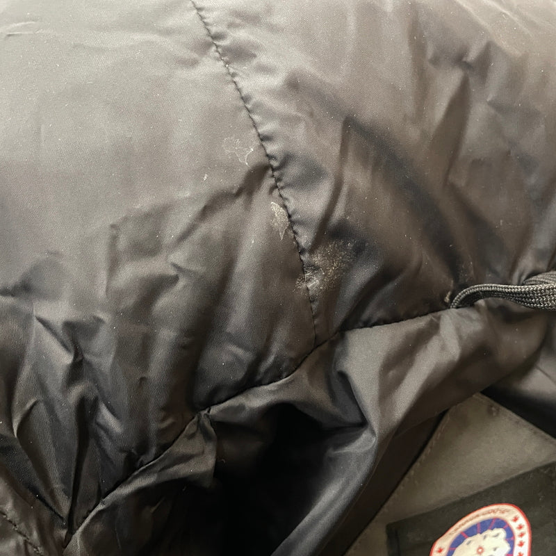 【現状渡し品】【メンズ】 CANADAGOOSE カナダグース MACKENZIE PARKA 2302JL マッケンジー パーカー アウター 141-261028-sa-10-teih サイズ：S カラー：グレー 万代Net店