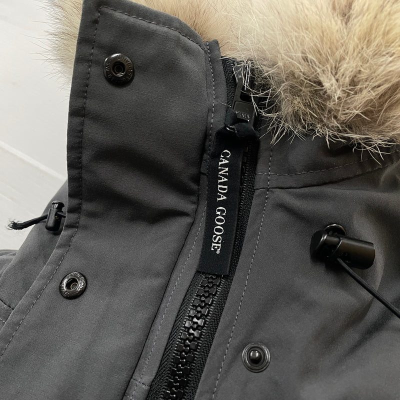 【現状渡し品】【メンズ】 CANADAGOOSE カナダグース MACKENZIE PARKA 2302JL マッケンジー パーカー アウター 141-261028-sa-10-teih サイズ：S カラー：グレー 万代Net店
