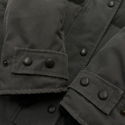 【現状渡し品】【メンズ】 CANADAGOOSE カナダグース MACKENZIE PARKA 2302JL マッケンジー パーカー アウター 141-261028-sa-10-teih サイズ：S カラー：グレー 万代Net店
