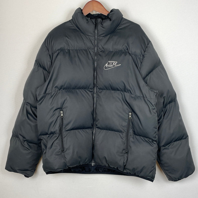【中古品】【メンズ】 SUPREME シュプリーム × NIKE ナイキ 別注コラボ 21AW REVERSIBLE PUFFY JACKET 2021年 秋冬 リバーシブル パフィー ジャケット アウター 149-261028-sa-08-teih サイズ：L カラー：ブラック 万代Net店