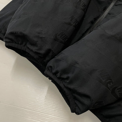 【中古品】【メンズ】 SUPREME シュプリーム × NIKE ナイキ 別注コラボ 21AW REVERSIBLE PUFFY JACKET 2021年 秋冬 リバーシブル パフィー ジャケット アウター 149-261028-sa-08-teih サイズ：L カラー：ブラック 万代Net店