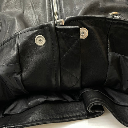 【中古品】【メンズ】 DIESEL ディーゼル RAM LEATHER RIDERS JACKET ラム レザー ライダース ジャケット アウター 141-261028-sa-05-teih サイズ：M カラー：ブラック 万代Net店