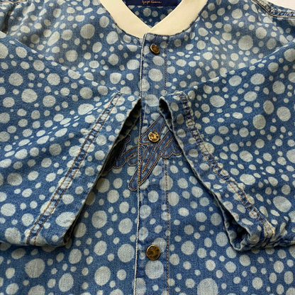 【中古品】【メンズ】 LOUIS VUITTON ルイ・ヴィトン × YAYOI KUSAMA 草間彌生 別注コラボ INFINITY DOT DENIM SHIRTS RM232H YN4 HOS33W インフィニティドット デニムシャツ 半袖 トップス 179-261027-yo-19-teih サイズ：4L カラー：総柄 万代Net店