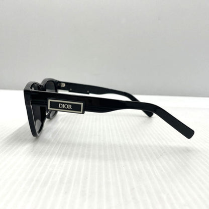 【中古品】【メンズ】 DIOR ディオール B23 S2F RECTANGULAR SUNGLASSES レクタンギュラー サングラス アイウェア 183-261028-yo-04-teih サイズ：58□20-145 カラー：ブラック 万代Net店