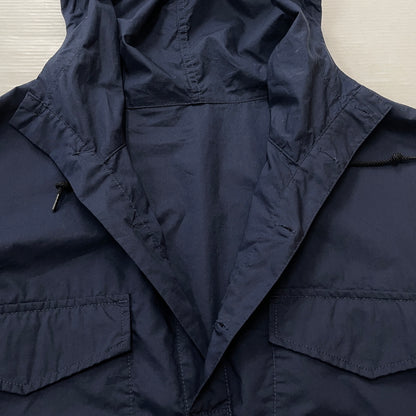 【中古品】【メンズ】 FRESH SERVICE フレッシュ サービス DOUBLE TYPEWRITER ANORAK FSW-22-CT-23 ダブル タイプライター アノラック アウター 140-261029-sa-04-teih サイズ：フリー カラー：ネイビー 万代Net店