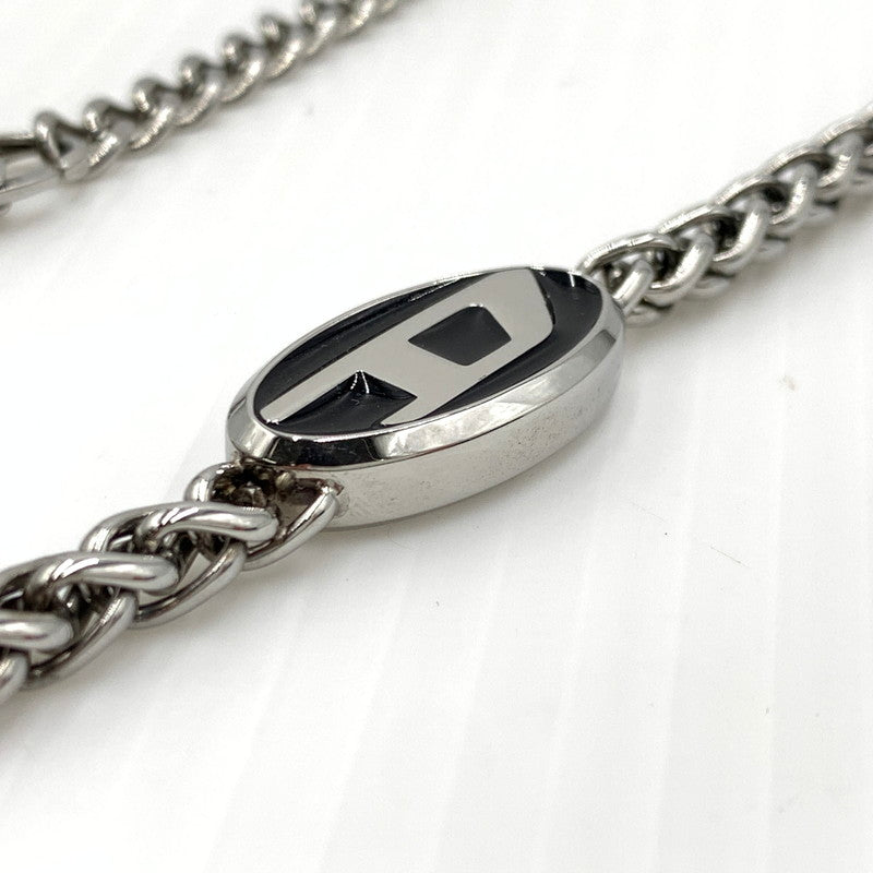 【中古品】【メンズ】 DISEL ディーゼル D LOGO CHAIN NECKLACE DX1470040 D ロゴチェーン ネックレス アクセサリー ステンレススチール 192-261030-ko-04-teih カラー：シルバーカラー 万代Net店