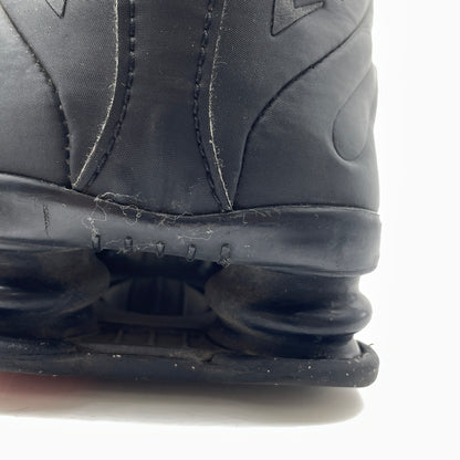 【中古品】【メンズ】 NIKE ナイキ SHOX R4 AR3565-004 ショックス アールフォー スニーカー 靴 160-261029-sa-21-teih サイズ：29cm カラー：ブラック 万代Net店