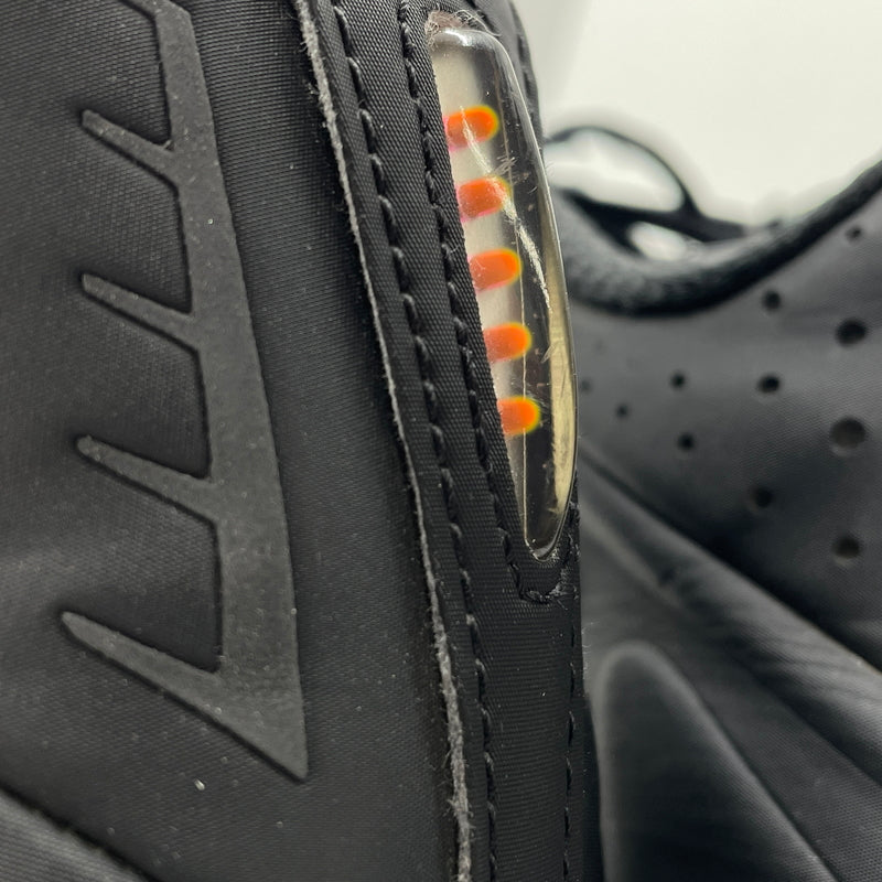 【中古品】【メンズ】 NIKE ナイキ SHOX R4 AR3565-004 ショックス アールフォー スニーカー 靴 160-261029-sa-21-teih サイズ：29cm カラー：ブラック 万代Net店