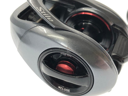 【中古品】 SHIMANO シマノ １７スティーレＳＳ １５０ＰＧ ベイトリール 右ハンドル 釣り具 釣り具等 134-260818-rt-16-tag 万代Net店