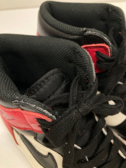 【中古品】【メンズ】 NIKE ナイキ AIR JORDAN 1 RETRO HIGH OG BRED TOE 555088-610 エアジョーダン 1 レトロ ハイ オリジナル ブレッドトゥ スニーカー 靴 160-260718-kk-05-hon カラー：GYM RED/BLACK-SUMMIT WHITE 万代Net店
